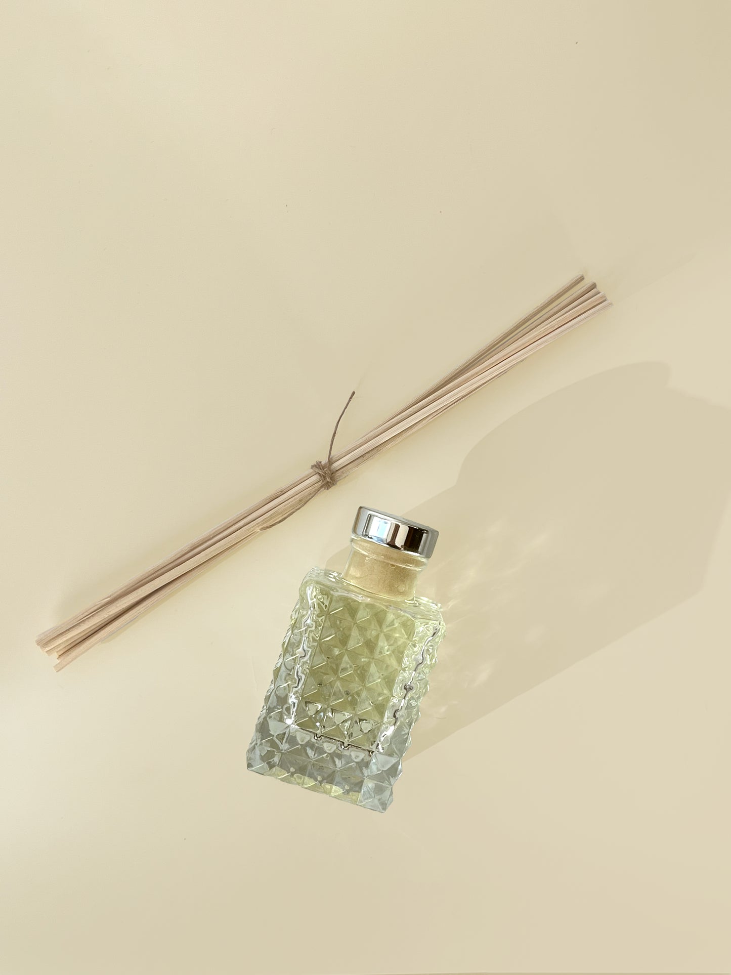04. Diffusers by Darcy | Reed Diffuser - Coconut Lime