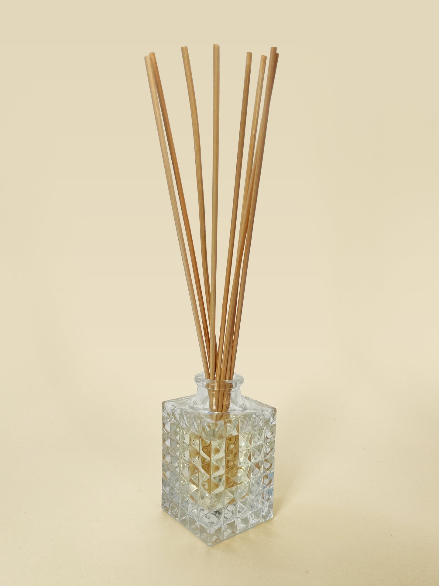 04. Diffusers by Darcy | Reed Diffuser - Coconut Lime