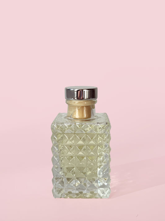 01. Diffusers by Darcy | Reed Diffuser - Black Raspberry & Vanilla