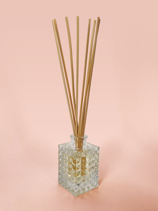 02. Diffusers by Darcy | Reed Diffuser - Guava Lychee Sorbet